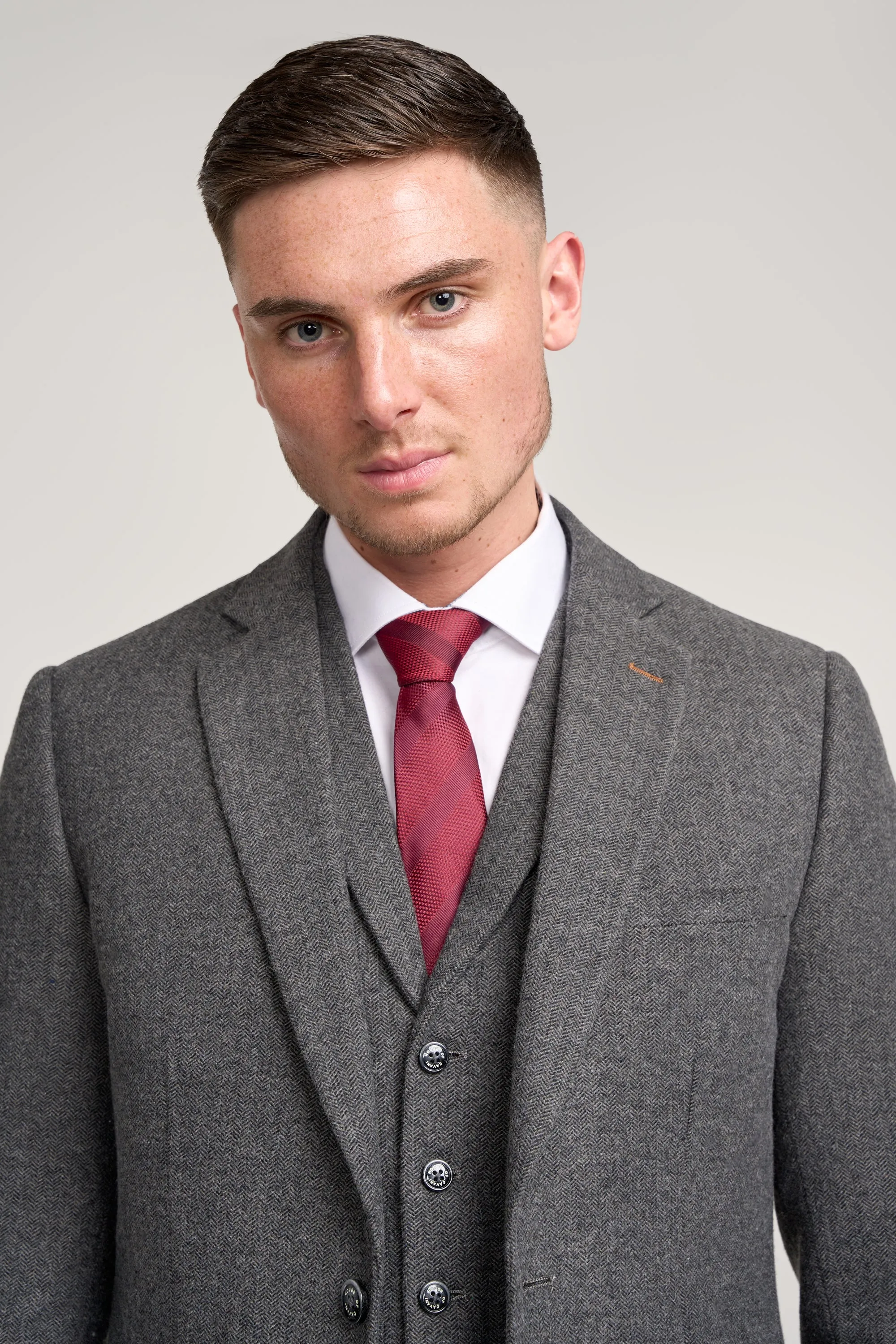 Cosmo Grey Three Piece Suit