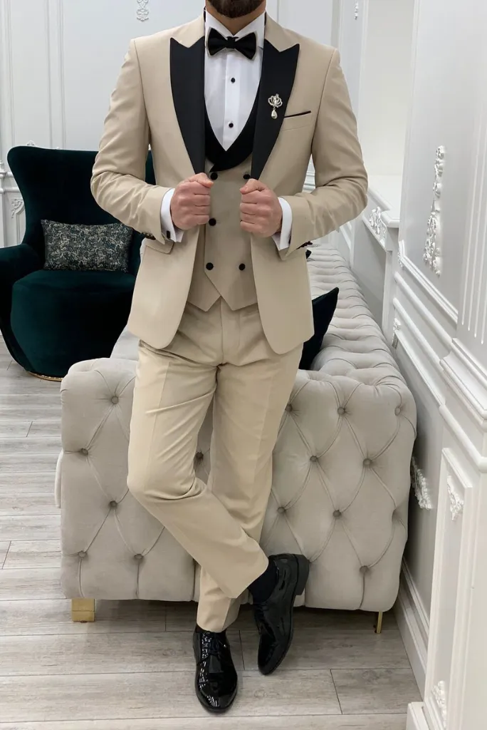 Men 3 Piece Beige Wedding Suit Tuxedo Formal Wear Elegant Slim Fit Suit Formal Party Wear Suit Gift For Him