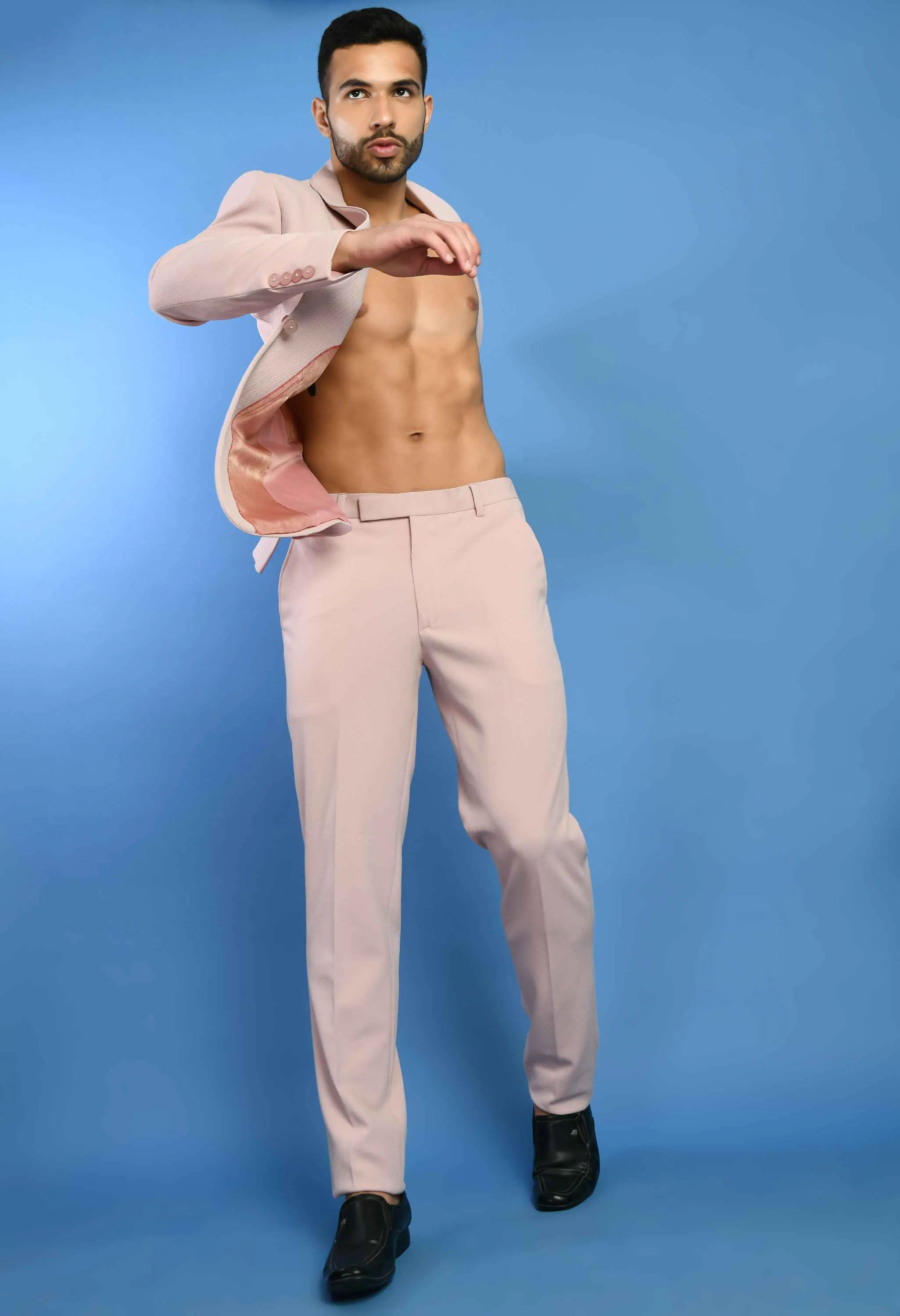 Pink Solid Knitted Smart Fit Suit